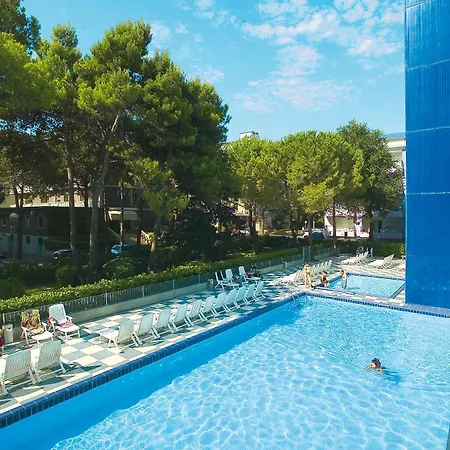 Residenza Acapulco ביביונה